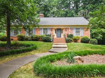 611 King Edward Rd, Charlotte, NC, 28211
