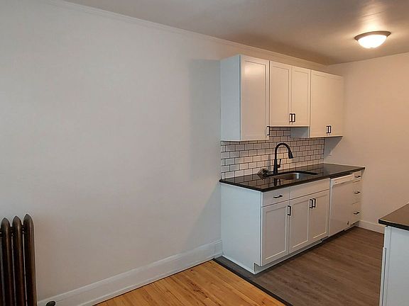 4th image of 1756 Grand Ave #17