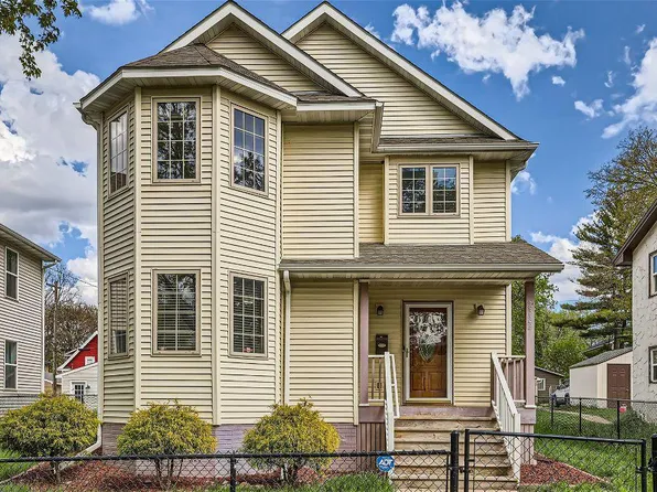 2522 James Ave N, Minneapolis, MN 55411