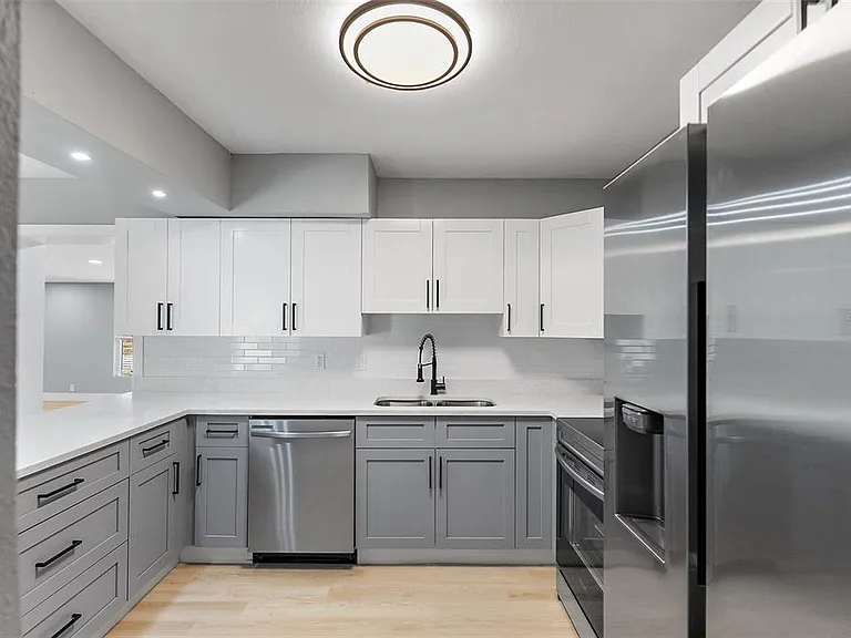 3926 Helena St NE — Photo 18