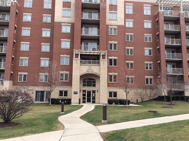 1st image of 8711 W Bryn Mawr Ave APT 302