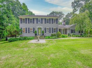20 Old Quarry Rd, Woodbridge, CT 06525