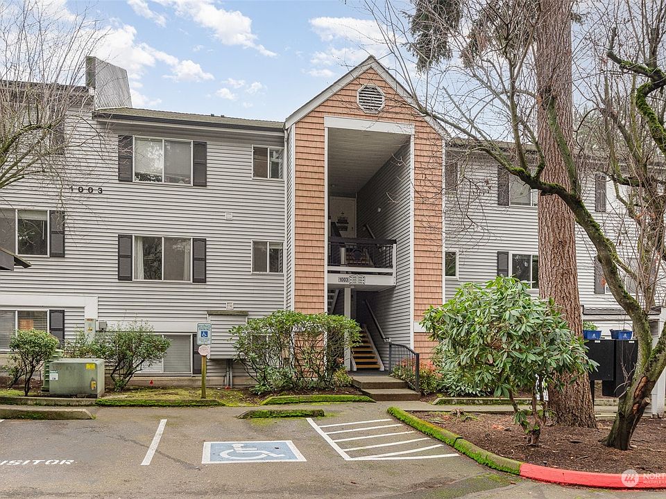 1st image of 1003 156th Avenue NE #A205