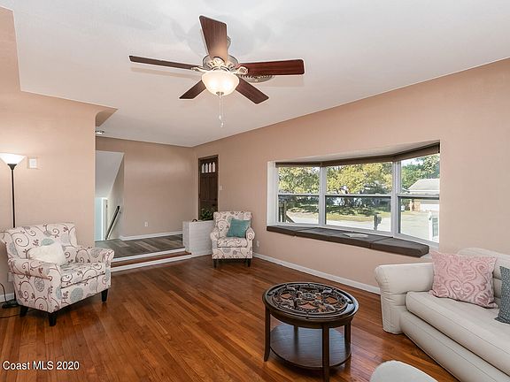 4th image of 2405 Heritage Dr