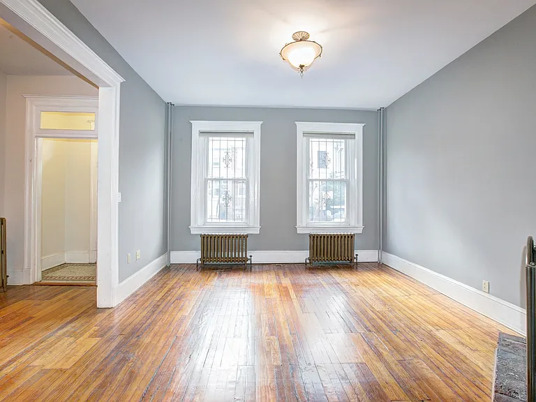 1419 Monroe St NW — Photo 3