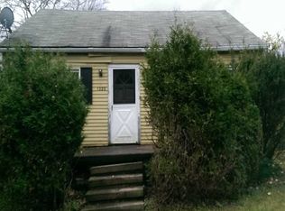 1320 Edgewood Rd, Beaver Falls, PA 15010