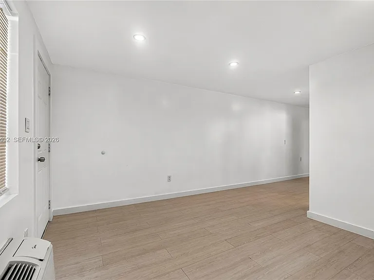 5800 Taylor St #2 — Photo 24