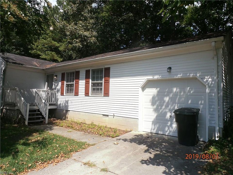 1st image of 131 Terri Beth Pl