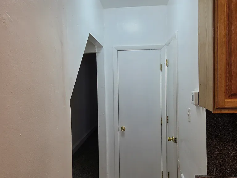510 S 48th St #2 — Photo 6