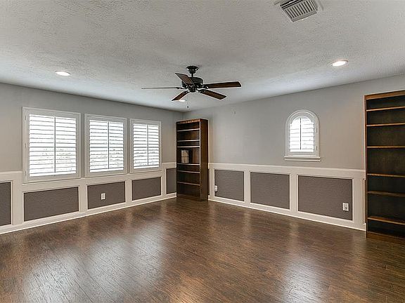 5th image of 11910 Quail Creek Dr
