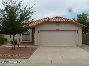 2nd image of 3917 E Graythorn St
