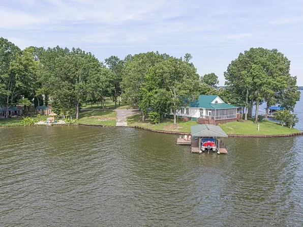 50 Jaybird Ln, Cross Hill, SC 29332