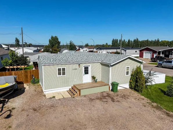 11002 S 102nd Ave, Mackenzie County, AB T0H 2H0
