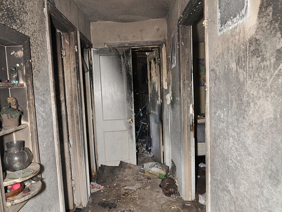 5th image of 4109 Crenshaw Ave