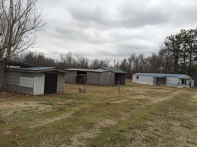 2nd image of 253 Rogers Loop