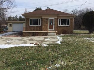 5473 Columbia Ave, Hamburg, NY 14075