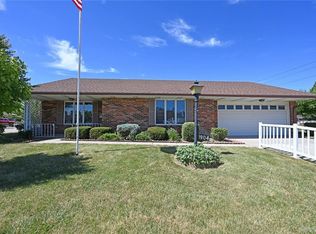 1904 Wilshire Dr, Piqua, OH 45356