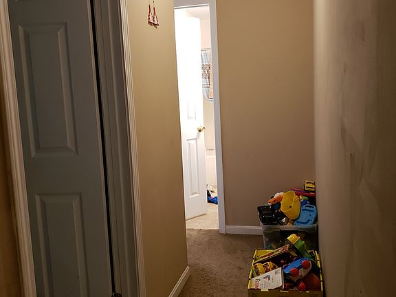 3rd image of 1691 Wrenwood Dr
