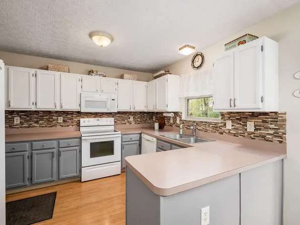 803 Rothrock Dr, Galloway, OH 43119