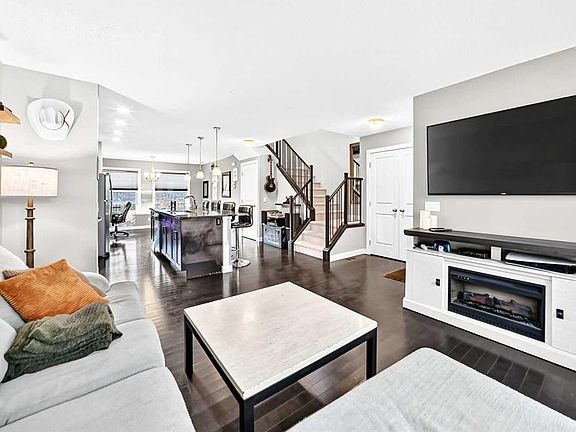 5th image of 567 E Evanston Dr NW