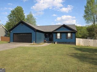 909 Century Oak Dr, Winder, GA