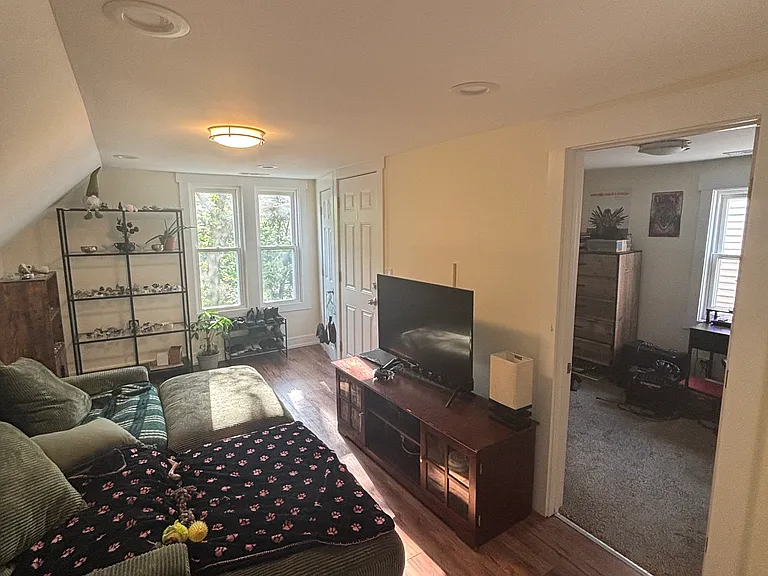 3407 N Lowell Ave #3 — Photo 8