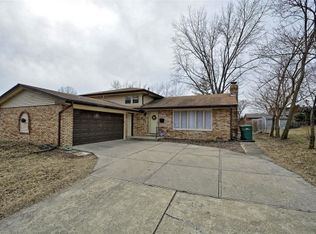 804 Houston St, Lemont, IL 60439