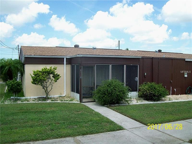2nd image of 1596 Council Dr