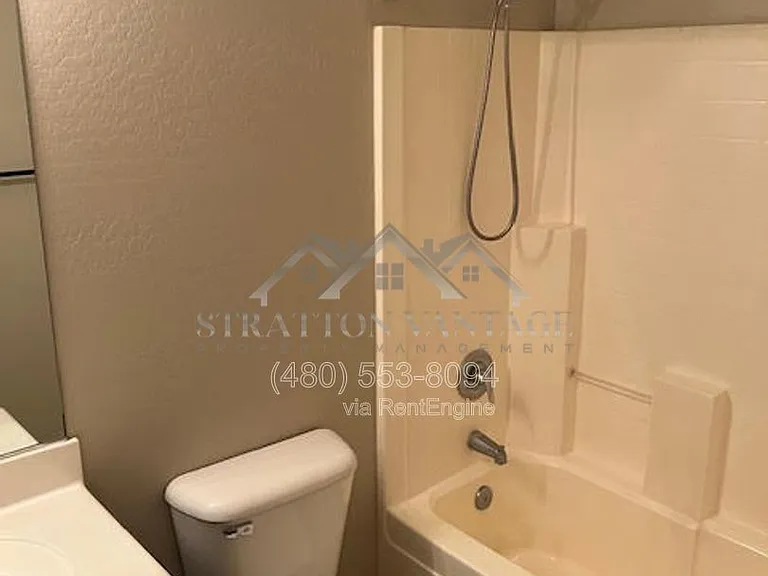 11429 W Austin Thomas Dr — Photo 8