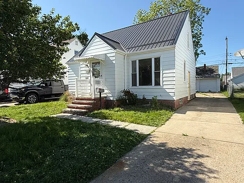 5602 Westlake Ave Photo 1