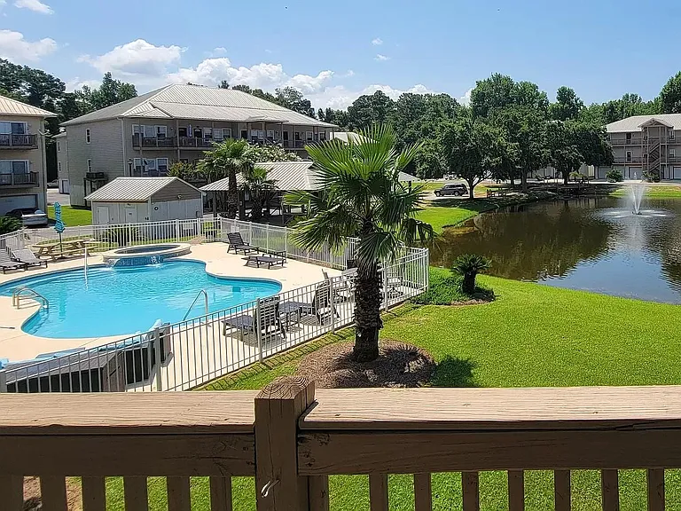 4 Yacht Club Dr #9 — Photo 16