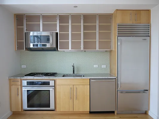 Rented by Blu Sky Realty And Management | media 17