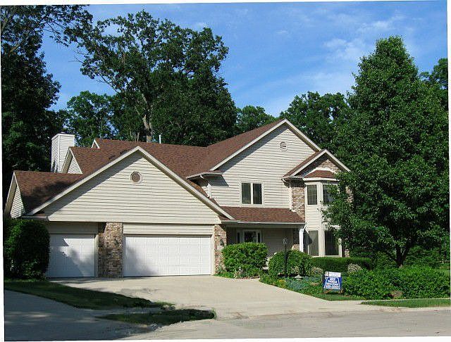 Gorgeous Cul-de-sac Lot