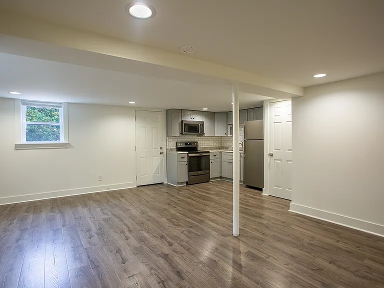 4714 Trousdale Dr — Photo 15