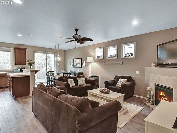 5th image of 4625 SE Sandalwood St