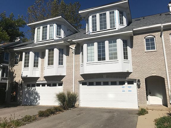 2nd image of 1029 N Glenview Ct