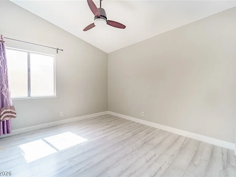 8517 Soneto Ln — Photo 15