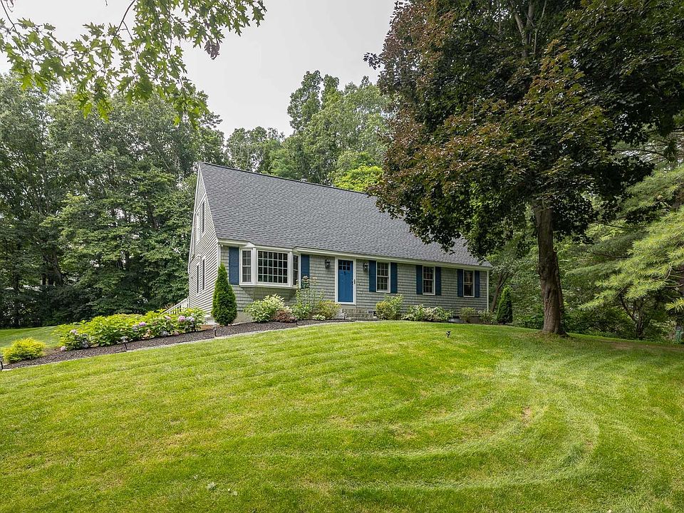 5 Waters Edge, Greenland, NH 03840 | Zillow