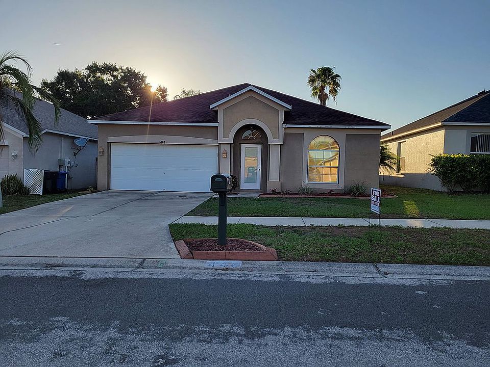 1st image of 448 Sand Ridge Dr