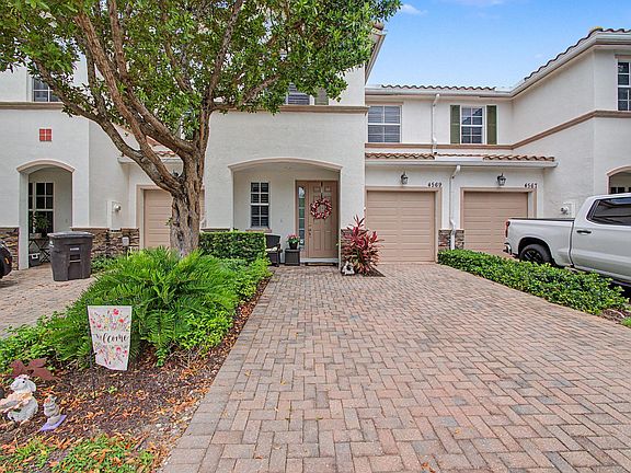 2nd image of 4569 Tara Cove Way