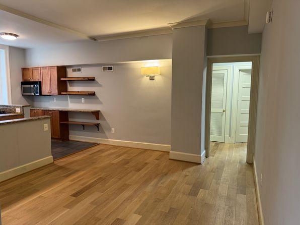 3500 13th St NW APT 209