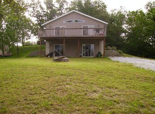 32070 Falcon Dr, Unionville, MO 63565