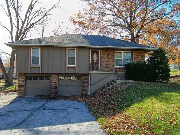 501 NE 113th St, Kansas City, MO 64155