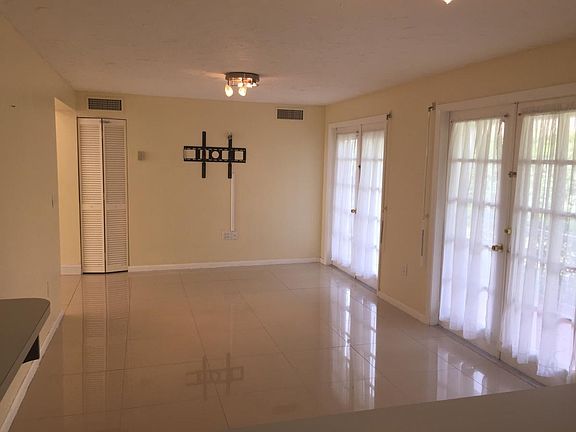 5th image of 12421 Keystone Island Dr
