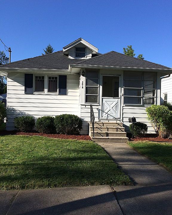 1st image of 1618 Birney St