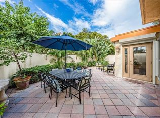 6790 Pelican Bay Blvd, Naples, FL 34108