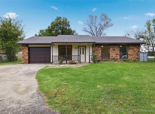 320 Heron Cir, Pryor, OK 74361