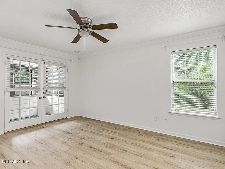8621 Goodbys Trace Dr — Photo 25
