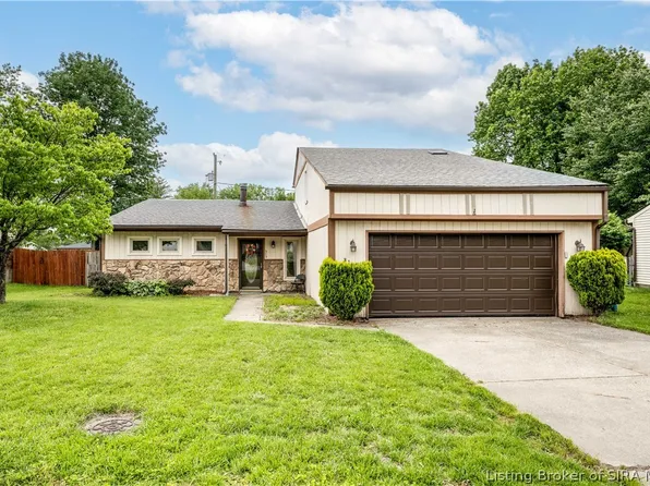 313 Mary Drive, New Albany, IN 47150