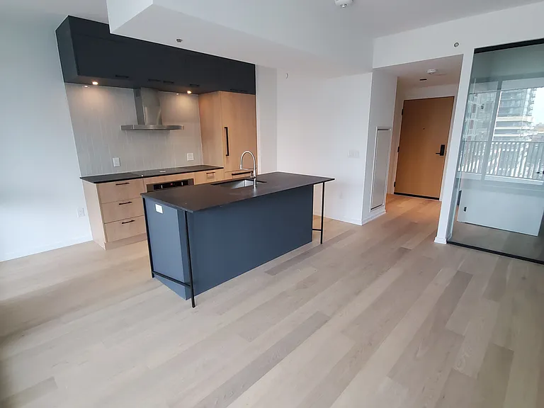 41 Dovercourt Rd #710 — Photo 5